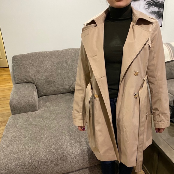 Guess trench coat - Picture 4 of 5